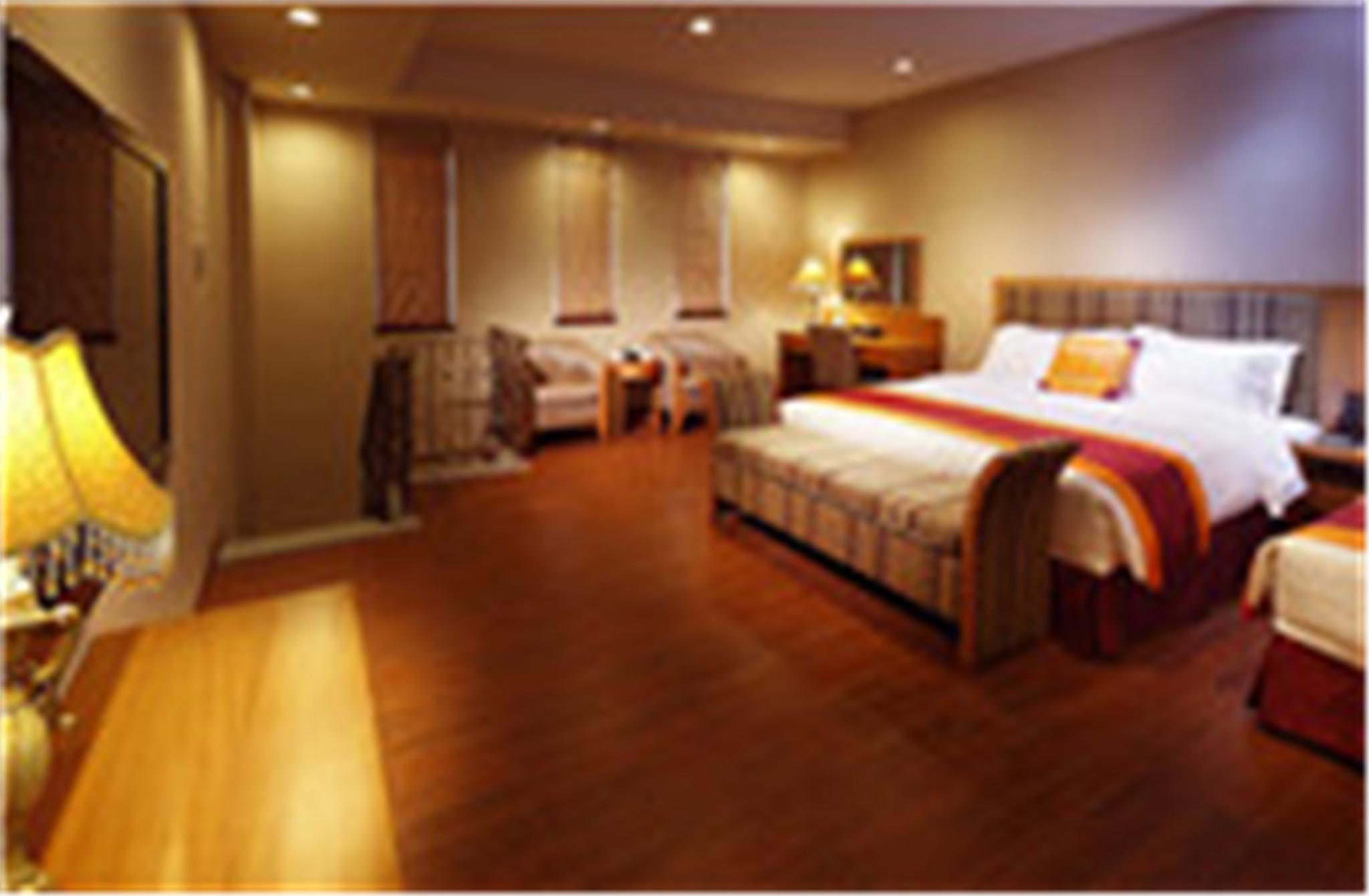 Royal Garden Hotel Guangzhou Exterior photo