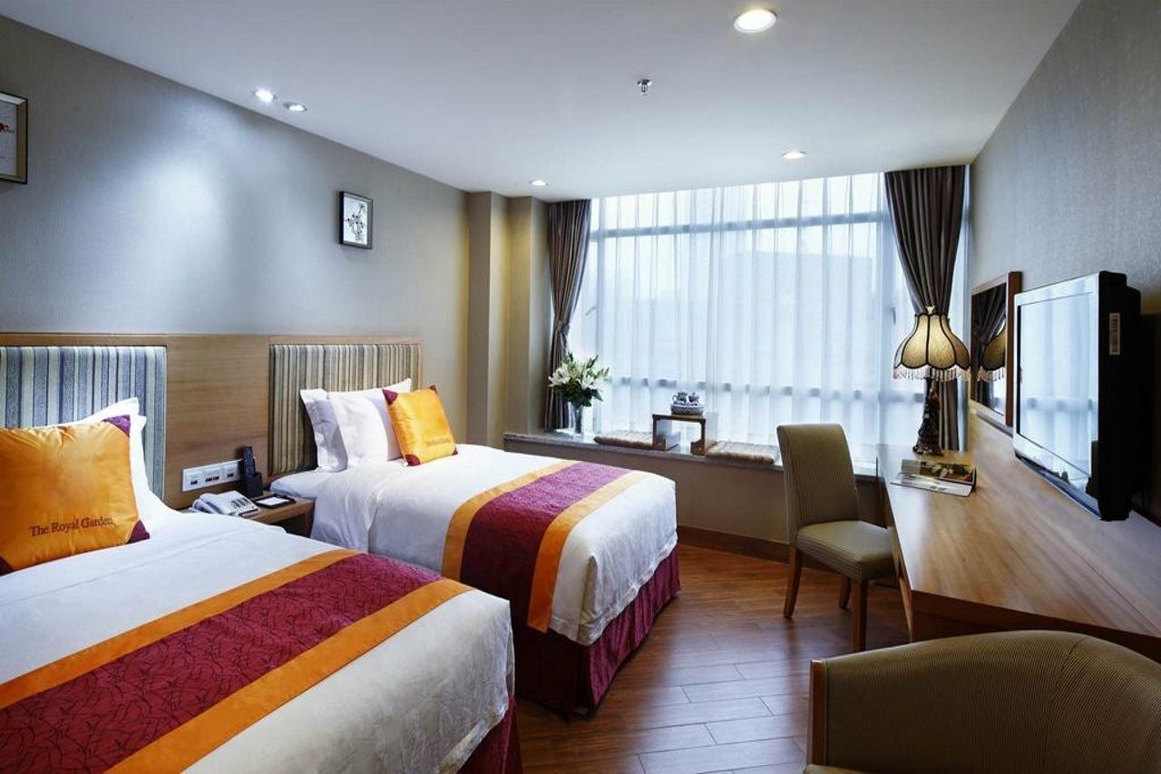 Royal Garden Hotel Guangzhou Exterior photo
